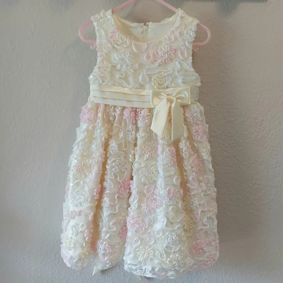 open lace back dress Amazon.com: Floral Embroidered Princess Dress for Toddler Kids Girls Bubble  Sleeve Ball Gown Solid Color Tulle (Beige, 2-3 Years): Clothing, Shoes &  Jewelry
